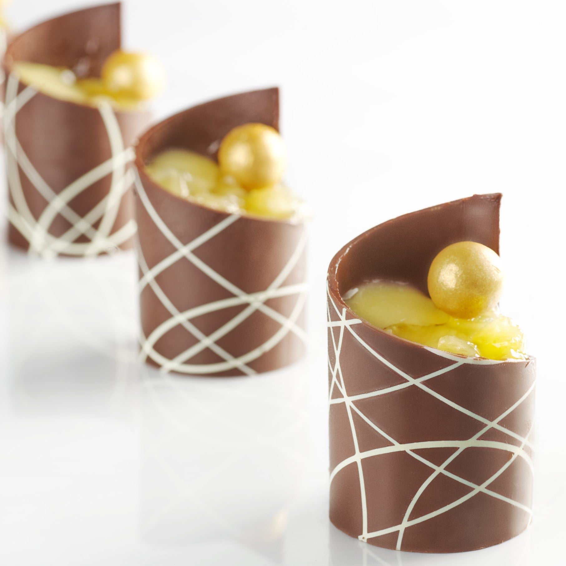 RING PINEAPPLE DARK